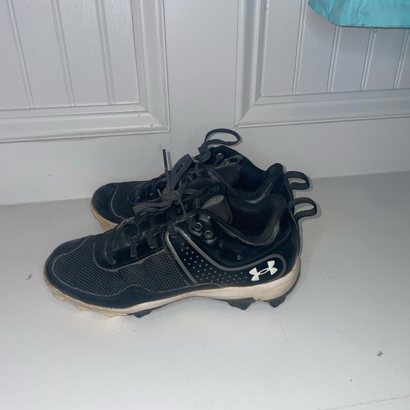 Under Armour Baseball Cleats Sz 6.5 - Picture 3 of 4